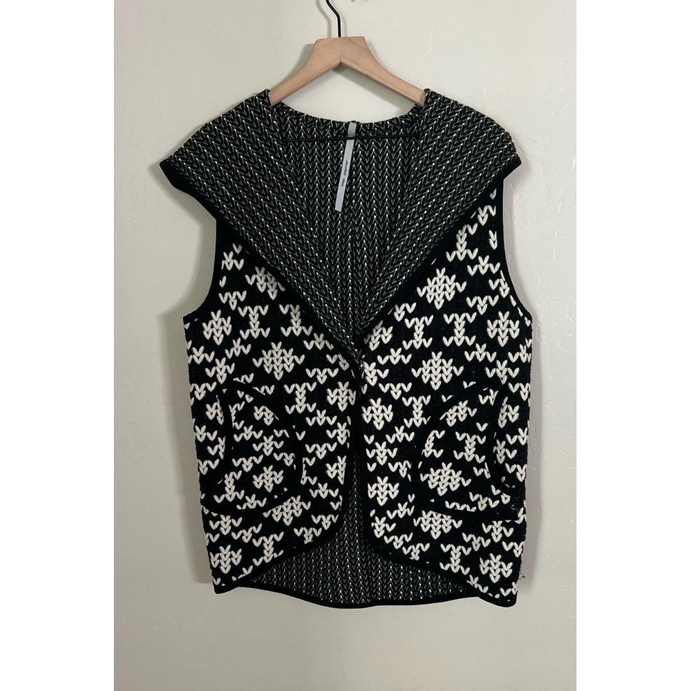 Cop.‎ Copine Hooded Artsy Abstract Black White Knit Vest Size Large